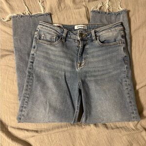 Vigoss Women's Light Blue Straight Leg Jeans